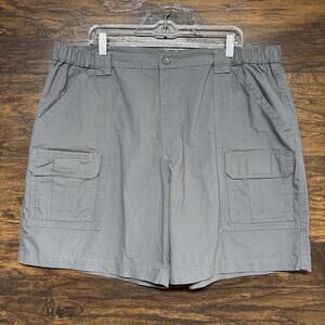 Savane Men’s Gray Cargo Shorts - Elastic Waist - 8" Inseam Size 42 NWOT